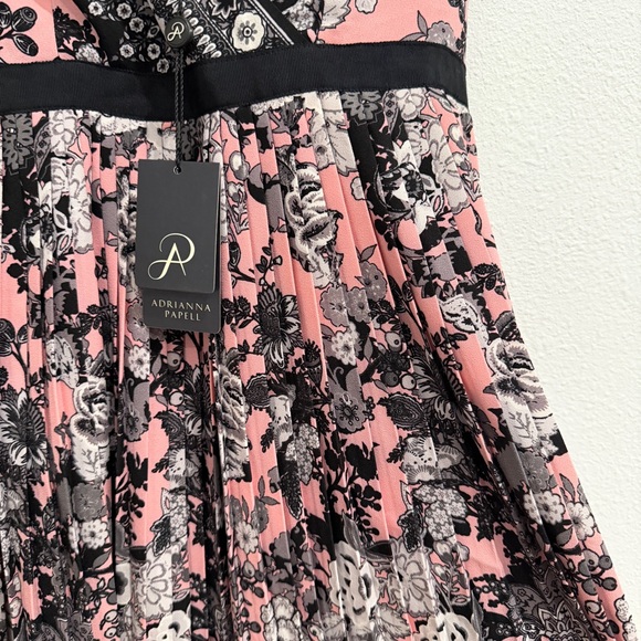NEW Adrianna Papell Pink Floral V Neck Pleated Dress Boho Romantic Fit Flare - Picture 2 of 8